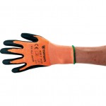 CROMWELL  Manusi rezistenti la taiere FOAM NITRILE CUT 3 GLOVEAMBER SZ.7